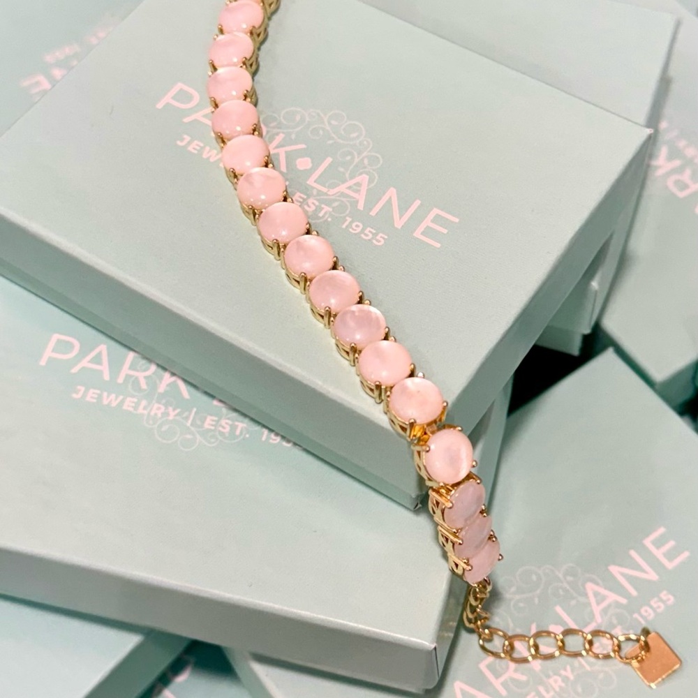 Park Lane Mother of Pearl Impression Bracelet - Picture 5 of 5